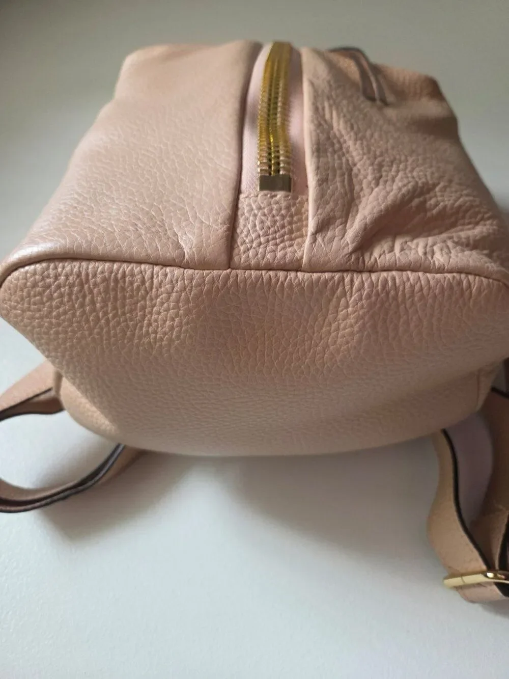 AMAZING AIMEE KESTENBERG TAMITHAT NUDE THICK GENUINE LEATHER BACKPACK M/L
